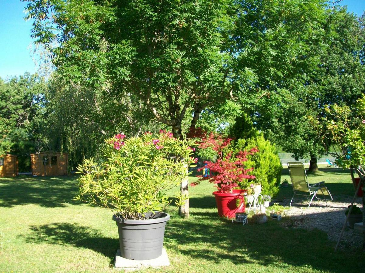 Hotel Au Charme Du Levat Saint Paul de Loubressac المظهر الخارجي الصورة